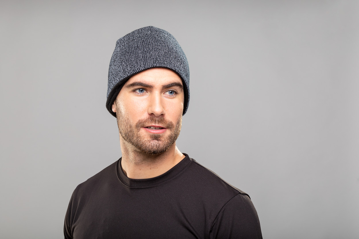 Sportowa czapka zimowa P113986D