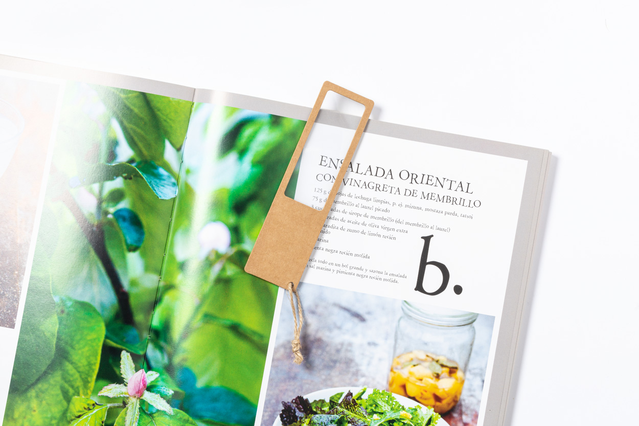 Zakładka ze szkłem powiększającym P116382D 7 Zakładka ze szkłem powiększającym P116382D