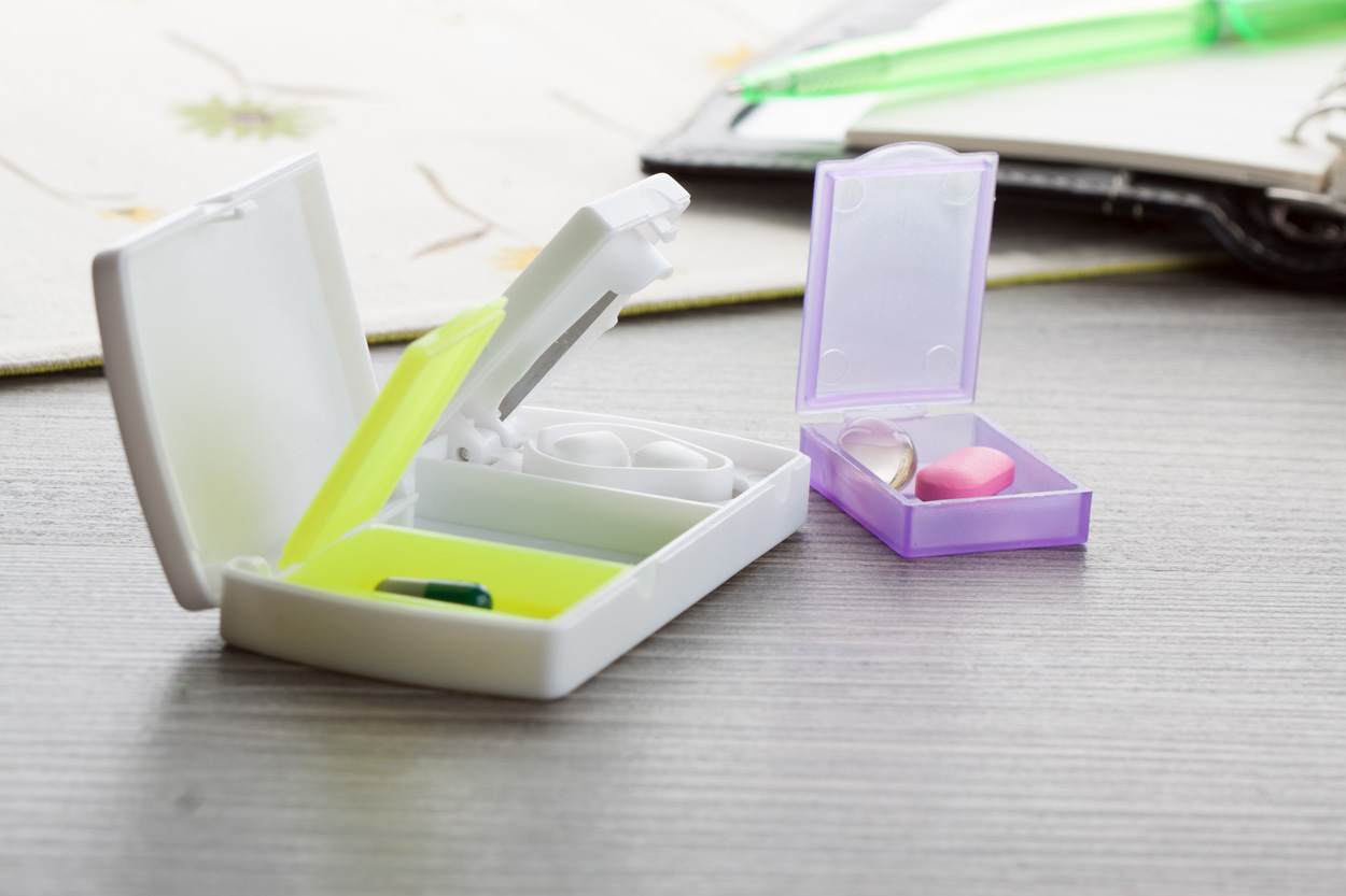 Pudełko na tabletki P111073D