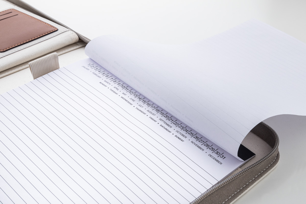 Teczka na dokumenty z płótna pochodzącego z recyklingu P118888D