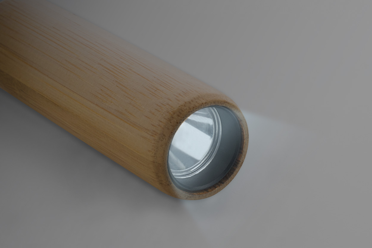 Latarka akumulatorowa P118905D