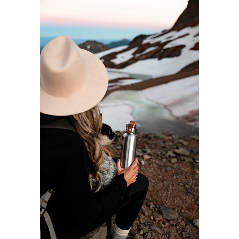 Butelka termiczna 750 ml Black+Blum P104196X