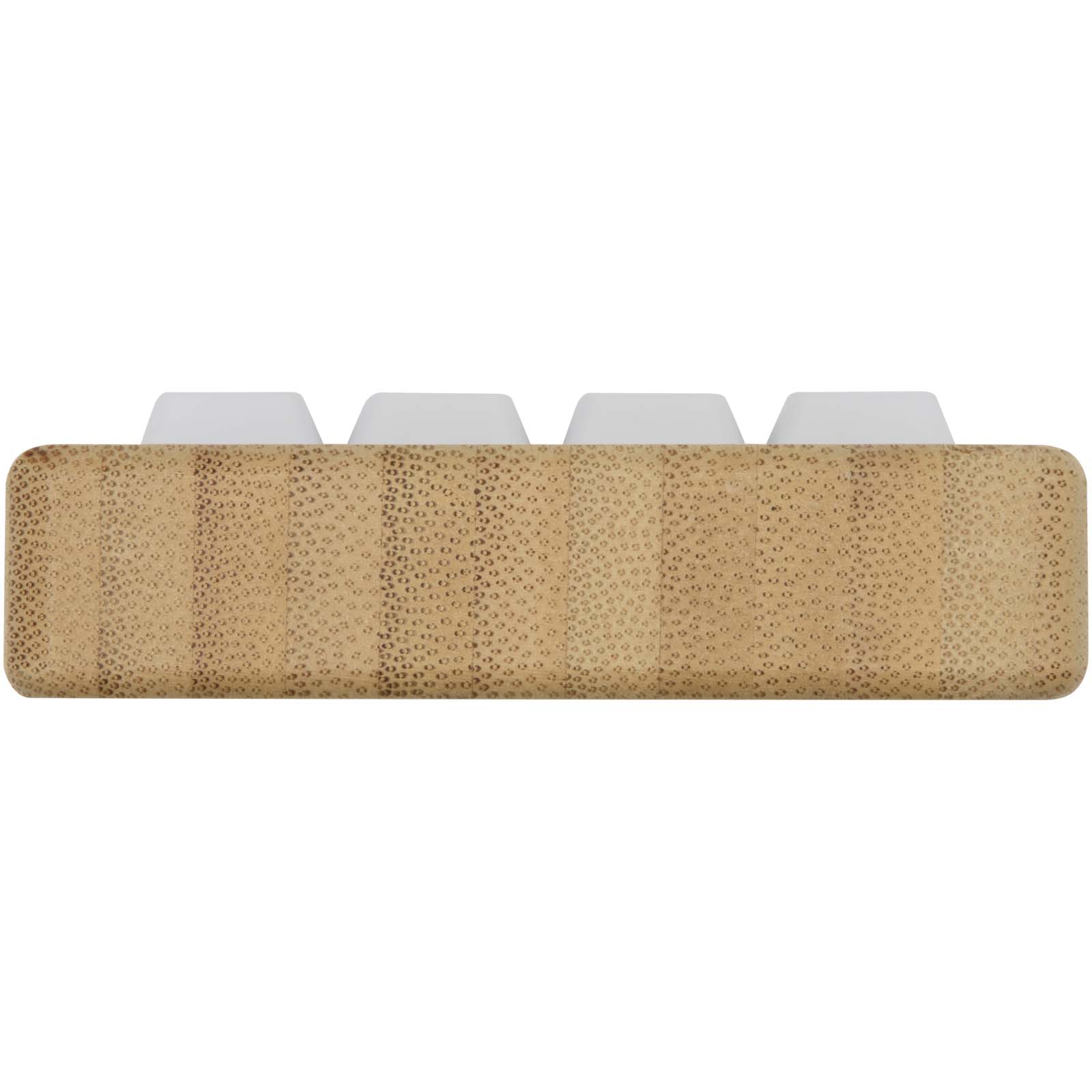 Algol stojak na telefon i zabawka sensoryczna z tworzyw sztucznych pochodzących z recylingu z elementami bambusowymi P123359C