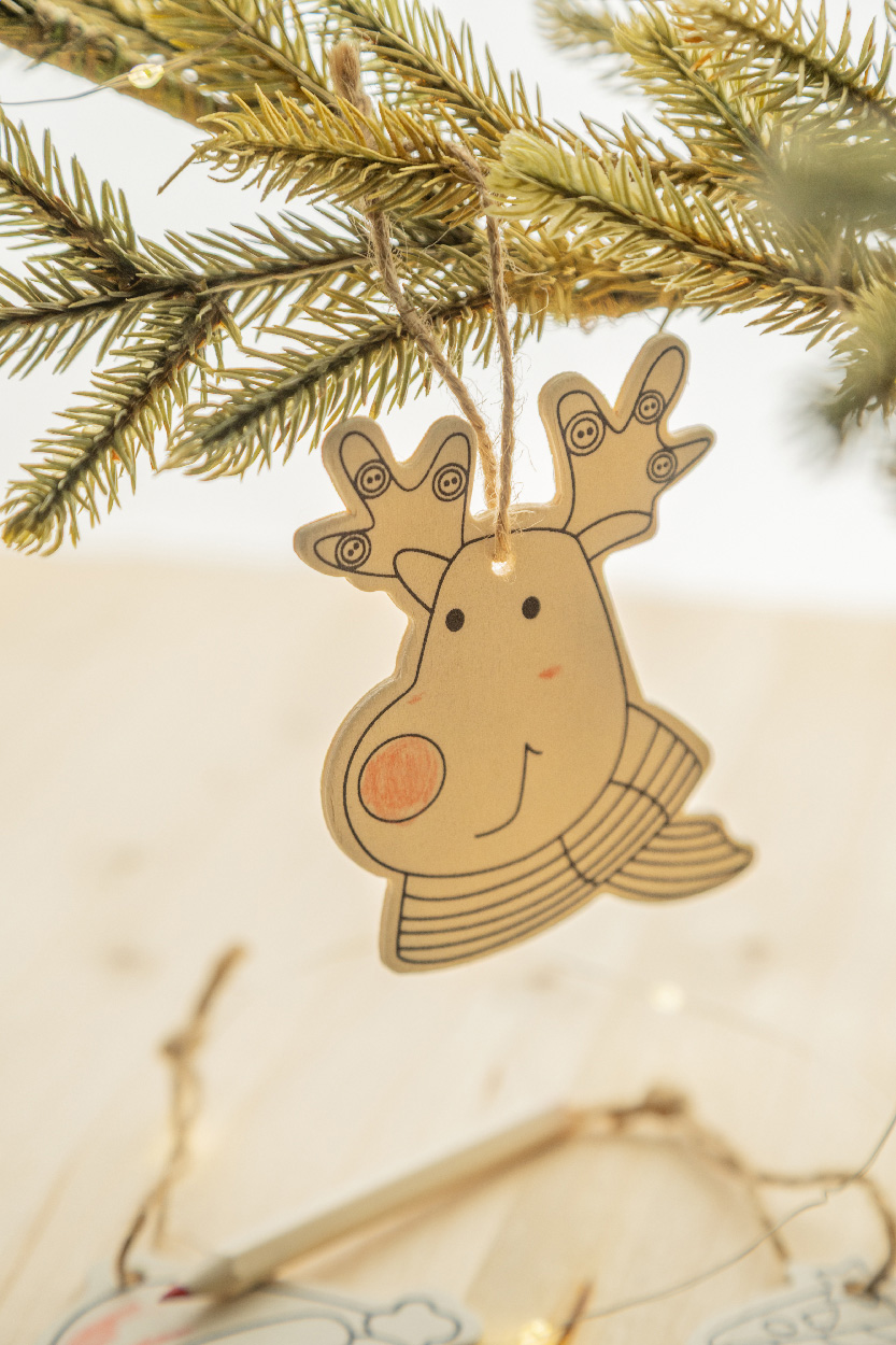 Ozdoby choinkowe do kolorowania P131450D