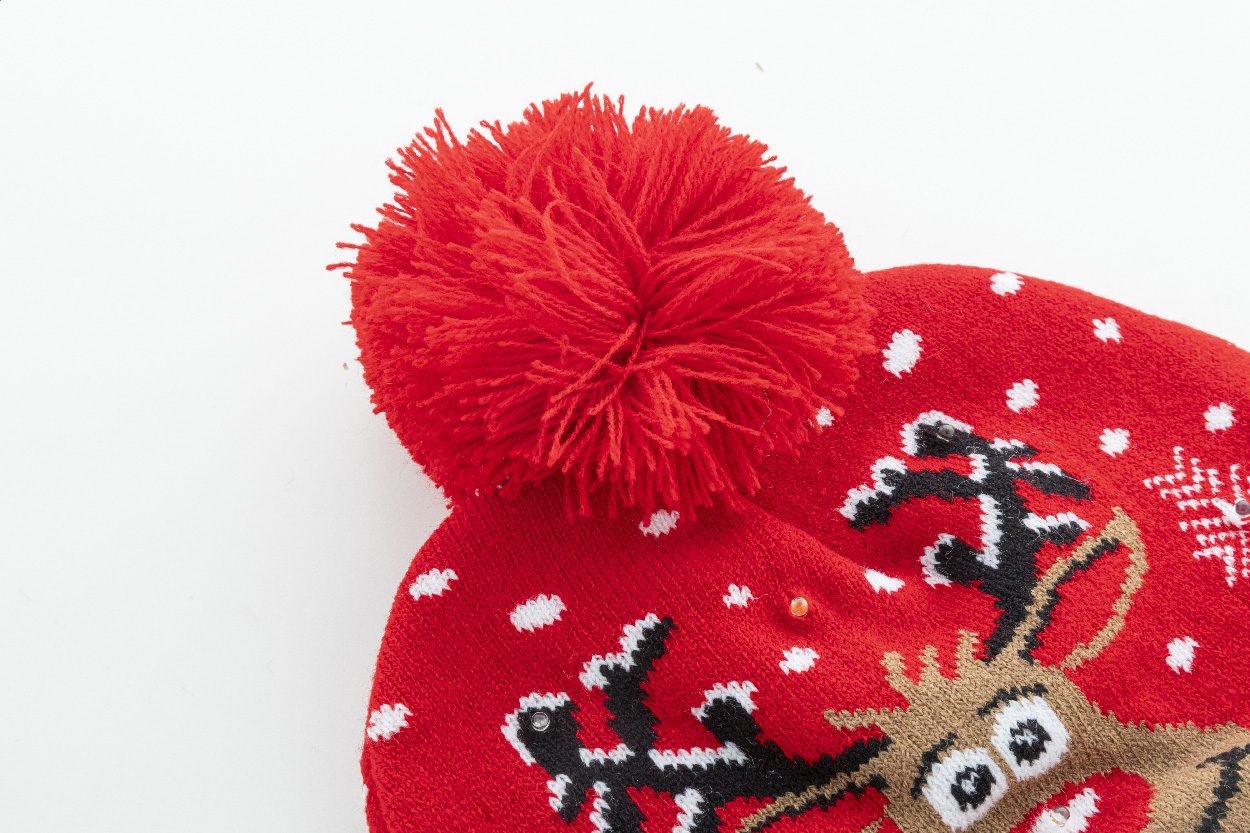 Świąteczna czapka zimowa LED, renifer P132008D