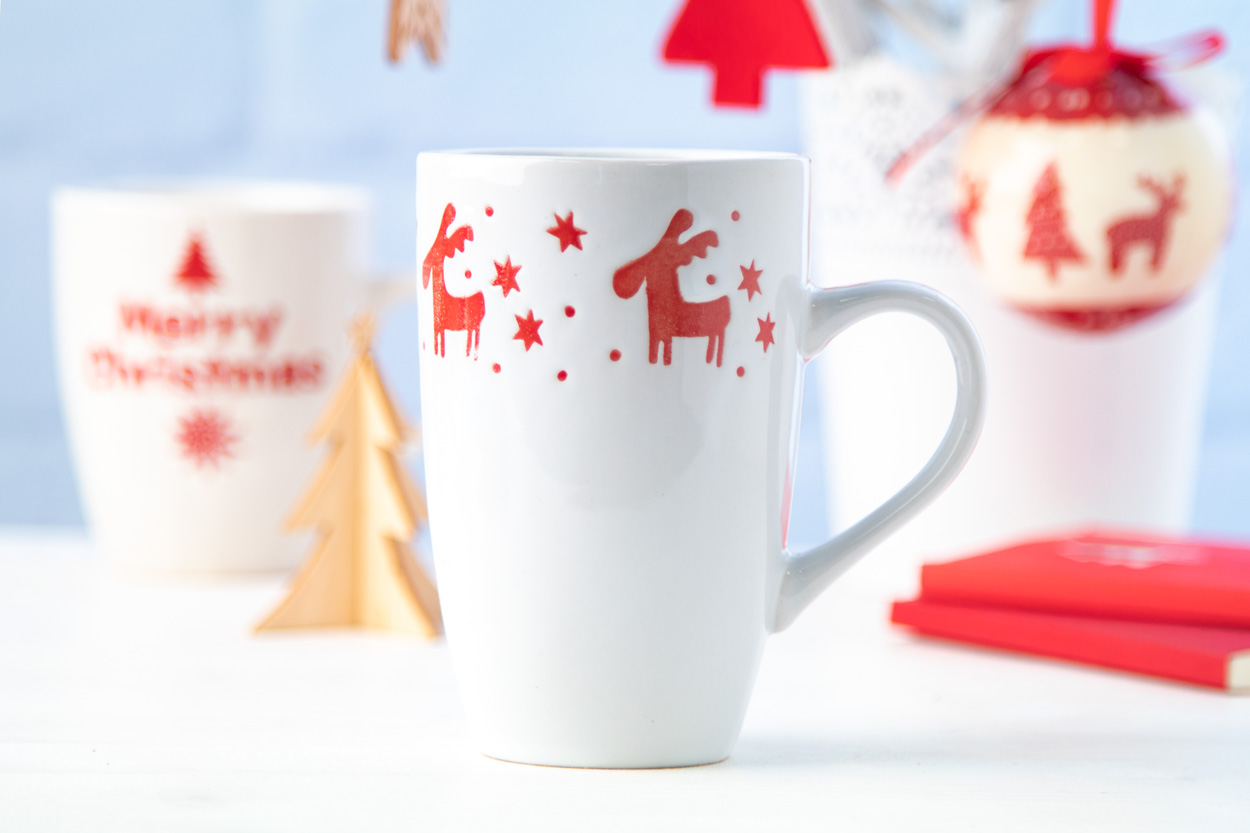 Porcelanowy kubek świąteczny P131134D 3 Porcelanowy kubek świąteczny P131134D