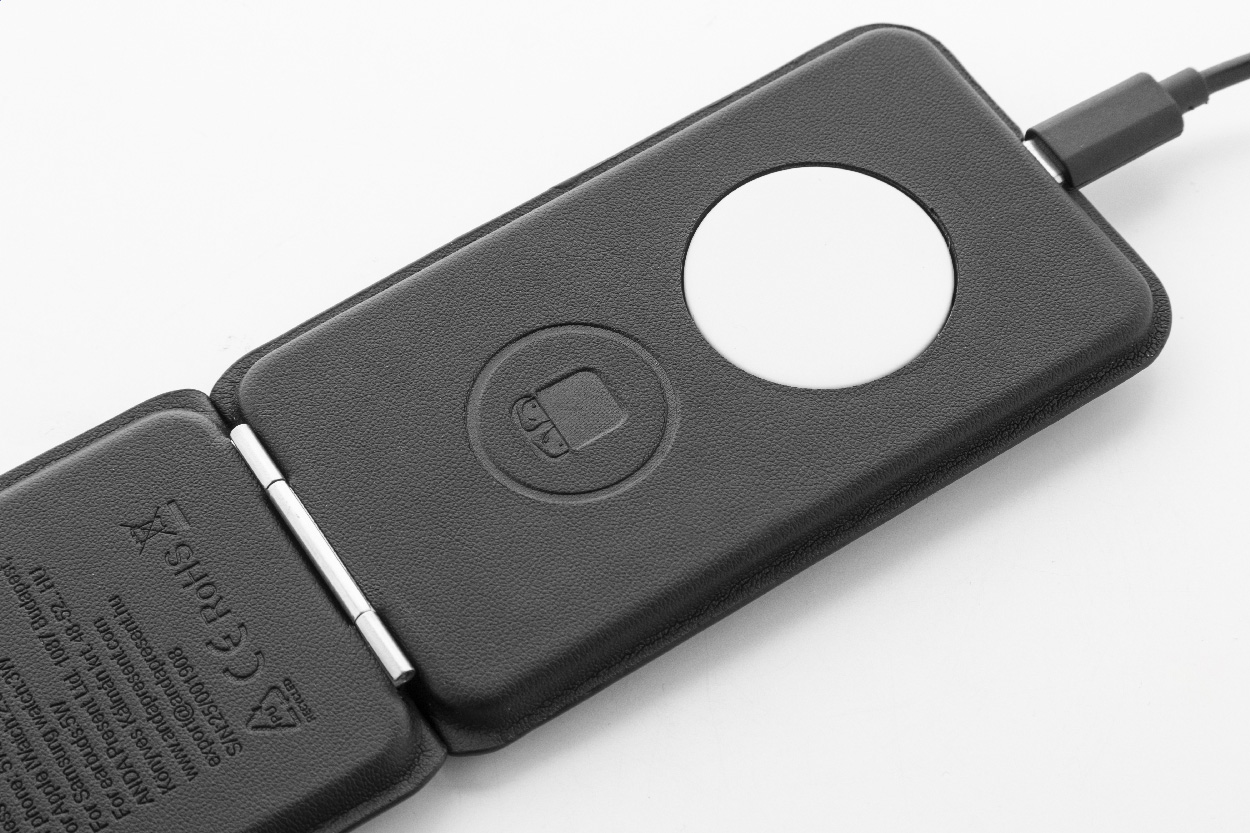 Uchwyt na telefon RPU, ładowarka indukcyjna P131473D