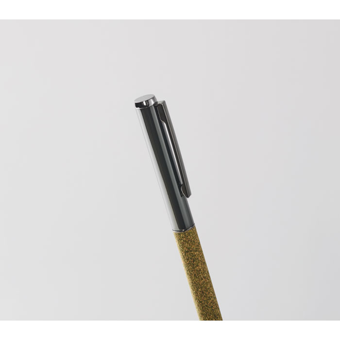 Metalowy długopis w pudełku P122549O