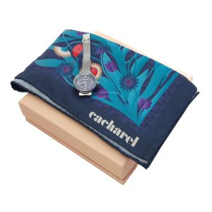 Zestaw upominkowy Cacharel apaszka i zegarek - CFL437N + CMN492T P092841P PM-CPLN437N