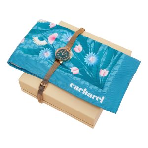 Zestaw upominkowy Cacharel apaszka i zegarek - CFL437T + CMN492T P092843P PM-CPLN492T