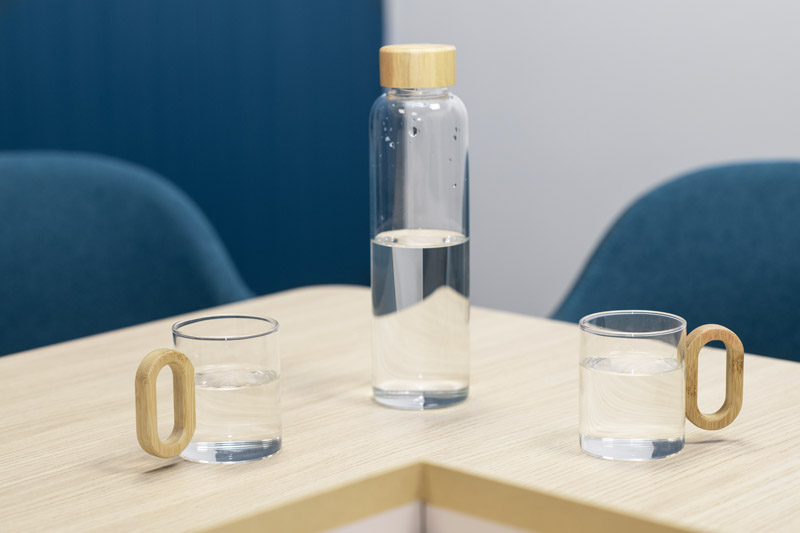 Zestaw do napojów z elementami bambusowymi TRINKLA P132896A 6 Zestaw do napojów z elementami bambusowymi TRINKLA P132896A