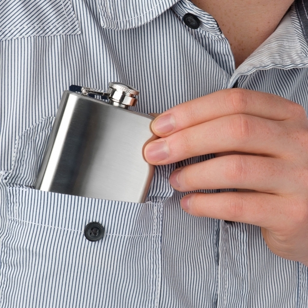 Piersiówka stalowa FRESNO 104 ml P134156G