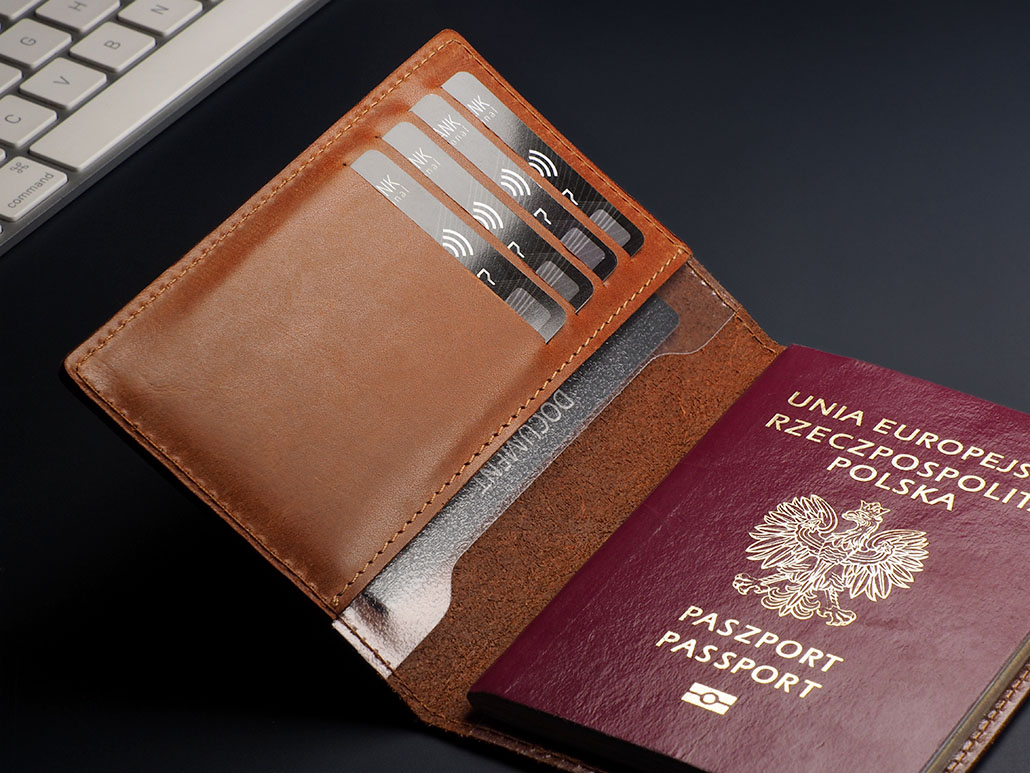 Etui na paszport RFID P134686J