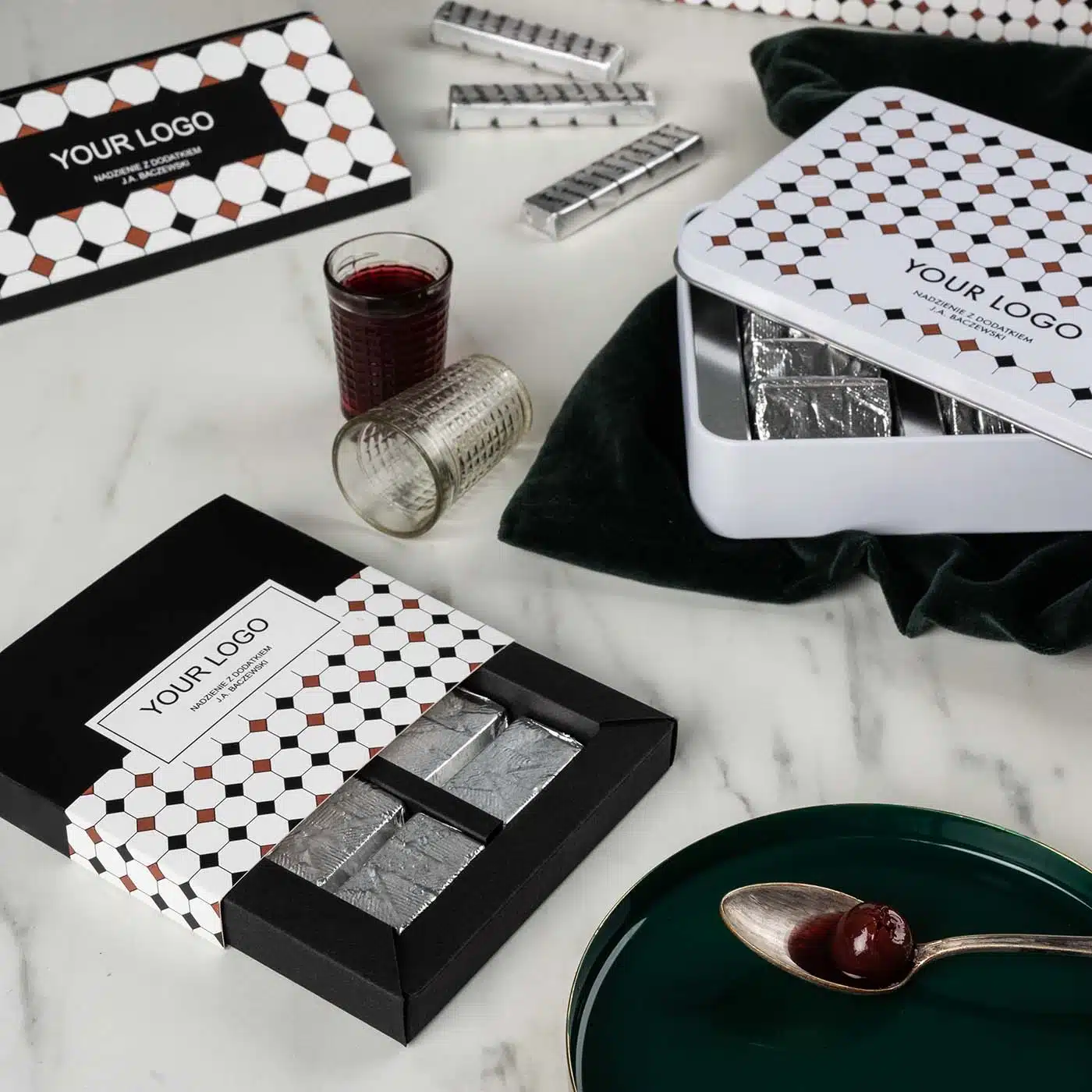 PRALINY ROZMAITOŚCI 6 SZT. J.A. BACZEWSKI P136944Z