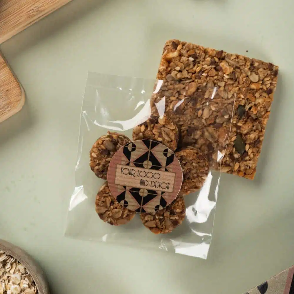 SŁODYCZE REKLAMOWE BATON ZBOŻOWY KWADRAT P136728Z