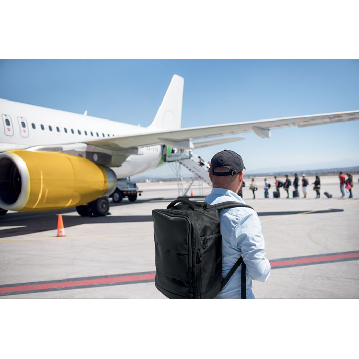 Plecak o rozmiarze kabinowym P147138O