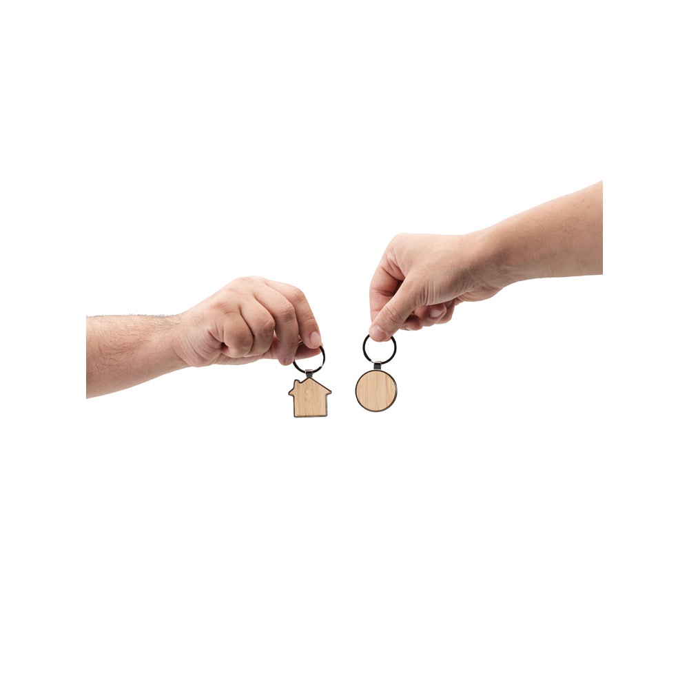 GASTON HOUSE. Żelazny brelok w kształcie domu, wykonany z cynku i bambusa P145296S