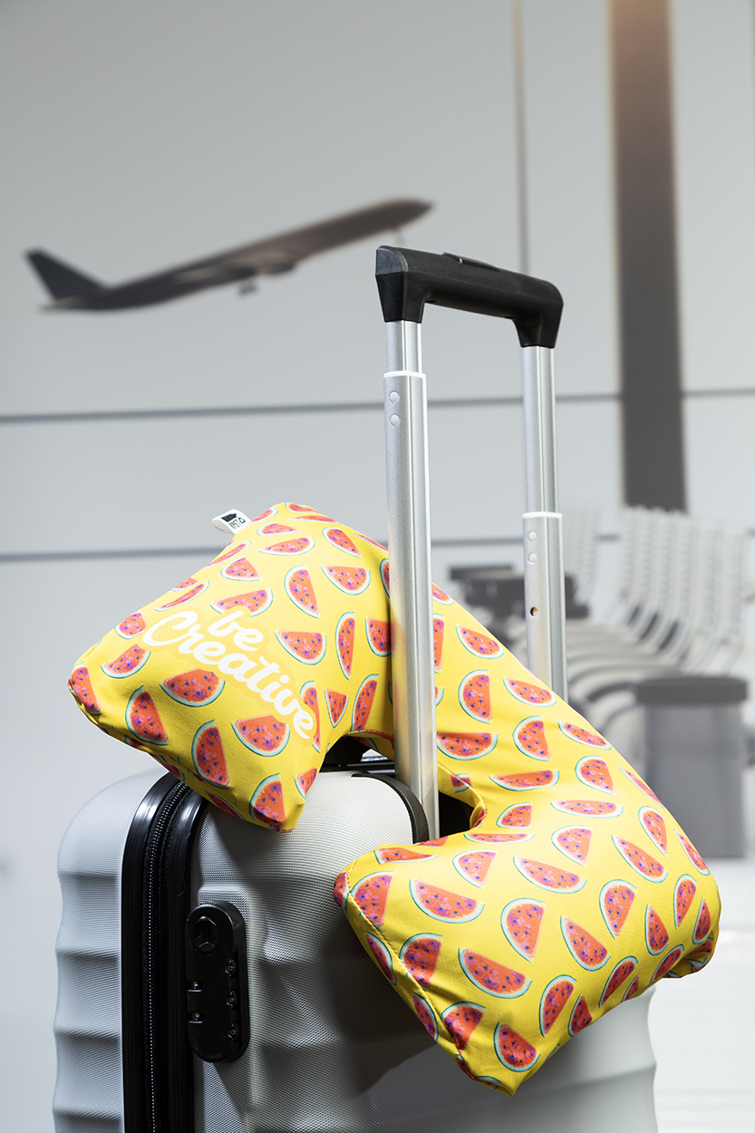 Personalizowana poduszka podróżna P149544D