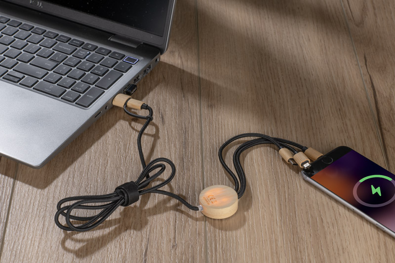 Kabel USB 4 w 1 GLOWIK P151594A