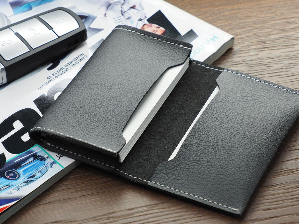 Etui na wizytówki P065071J JA-1166157