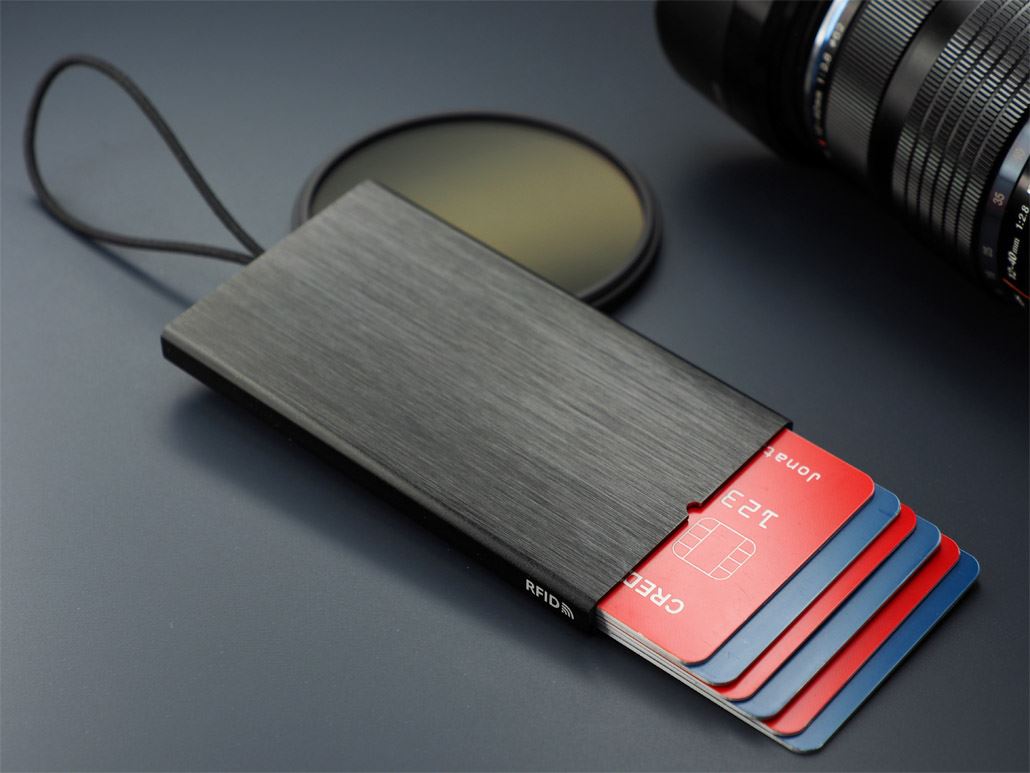 Etui na wizytówki i karty RFID P049813J