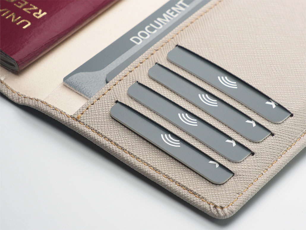 Etui na paszport RFID P065383J 9 Etui na paszport RFID P065383J