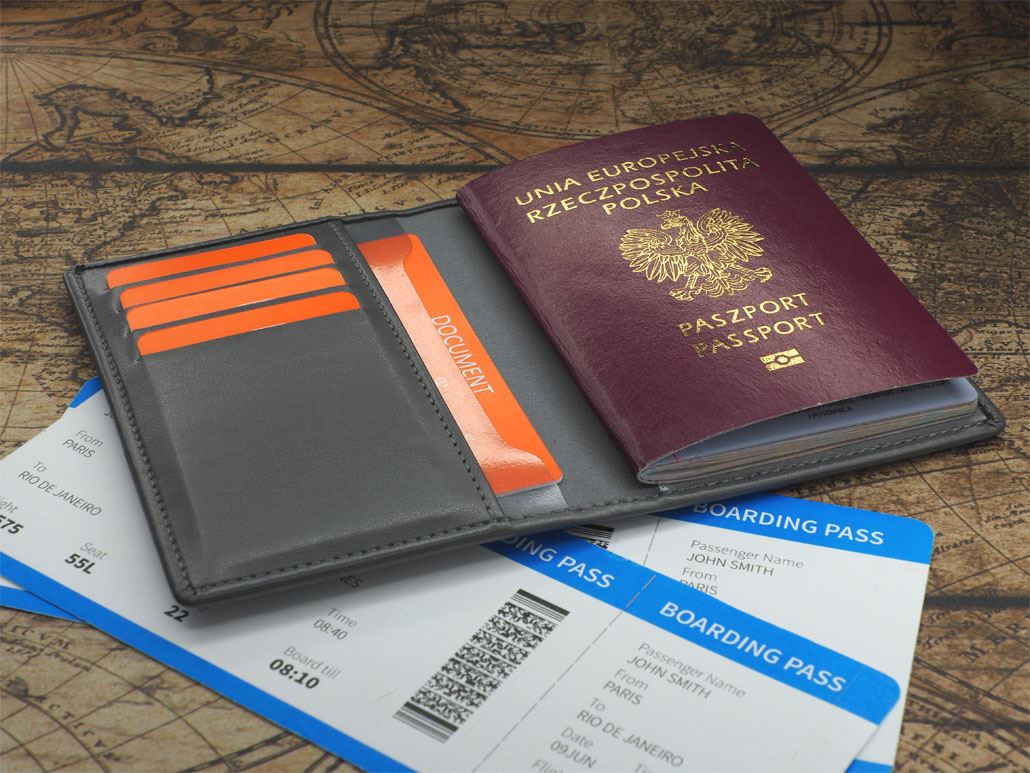Etui na paszport RFID P065074J JA-1301119