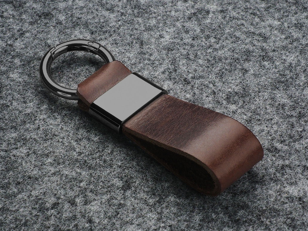 Brelok P065395J