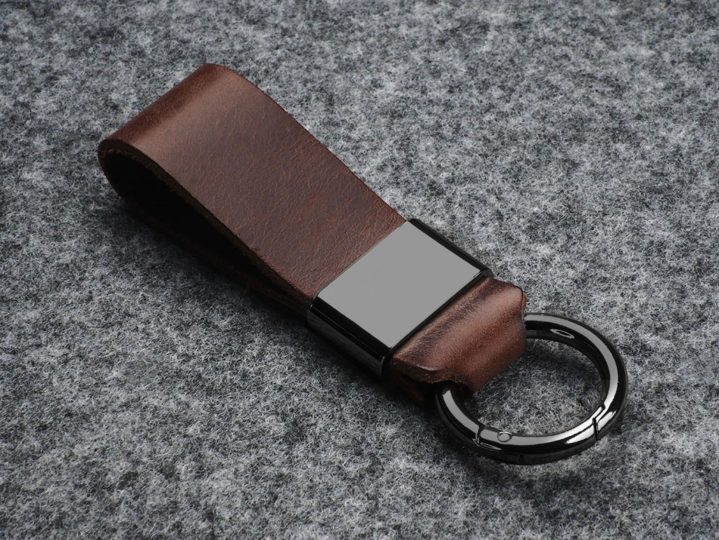 Brelok P065395J