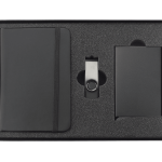 Zestaw notes, etui RFID i pendrive USB P065227J 
