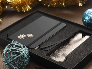 Zestaw świąteczny z notesem i zakładką P064879J 