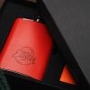 Zestaw wielkanocny piersiówka i etui RFID P065060J 4 Zestaw wielkanocny piersiówka i etui RFID P065060J