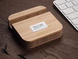 Drewniana podstawka pod telefon P065285J 