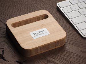 Drewniana podstawka pod telefon P065291J 