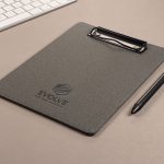 Clipboard P134136J 