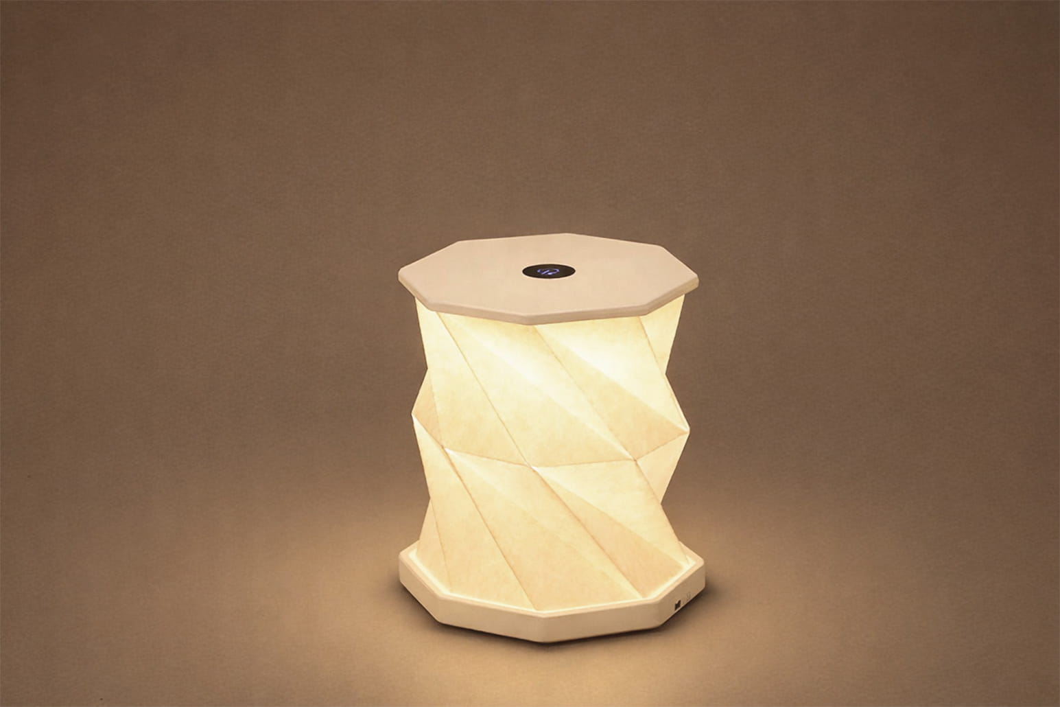 Lampka składana AMBIENT USB-C P149244J
