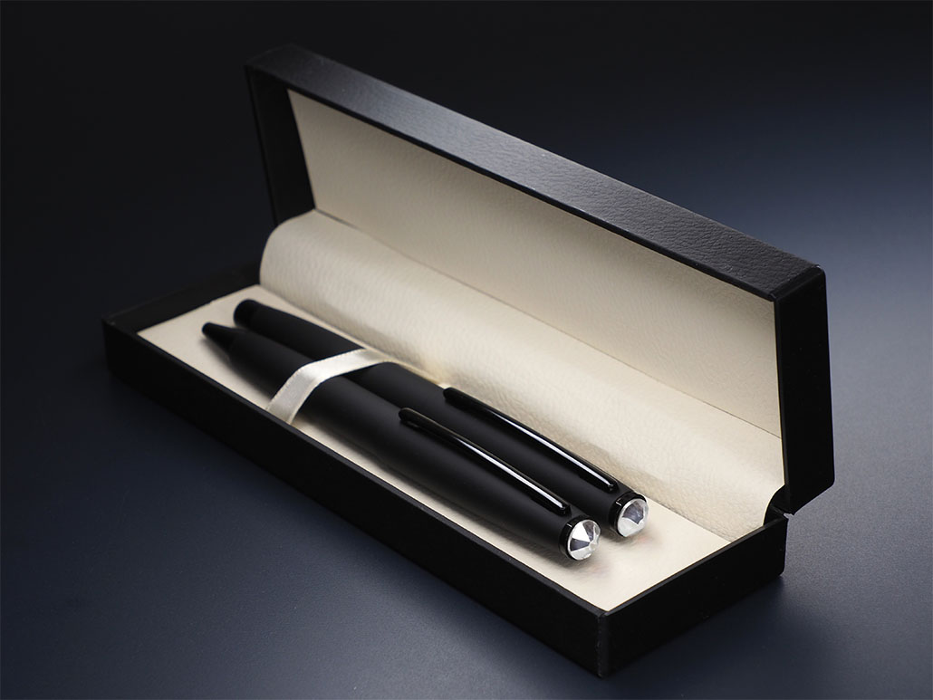 Zestaw piór z Kryształem Preciosa P144518J