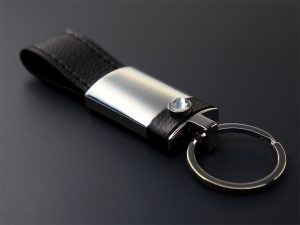 Brelok z Kryształem Swarovskiego P064922J 
