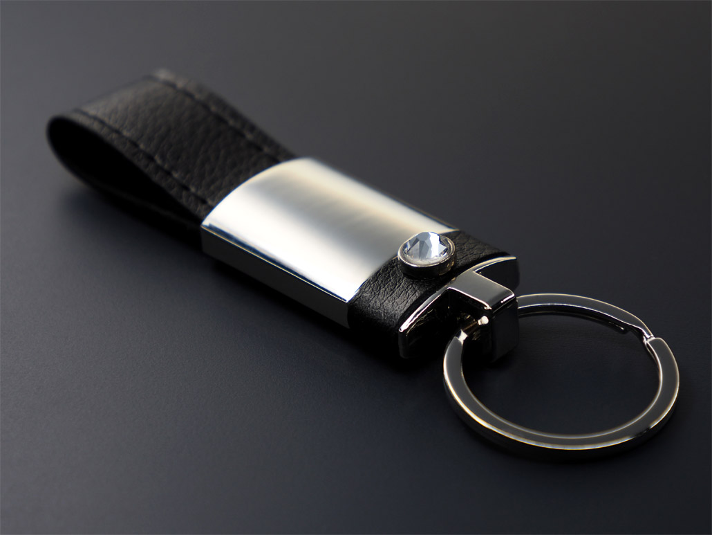 Brelok z Kryształem Swarovskiego P064922J JA-908095