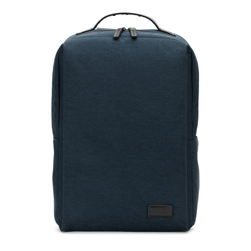 GLASGOW. Plecak na laptopa (17") wykonany z poliestru o wysokiej gęstości 600D pochodzącego z recyklingu (20 l) P177402S ST-92542-W