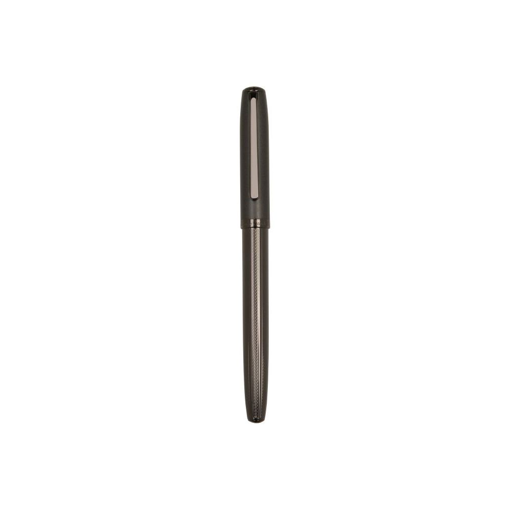 Pióro kulkowe metalowe CORINNE Pierre Cardin P177211P PM-B0303800IP303 Pióro kulkowe metalowe CORINNE Pierre Cardin P177211P PM-B0303800IP303