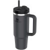 Kubek termiczny Stanley Quencher® H2.0 FlowState™ 890 ml z recyklingowanej stali nierdzewnej P179265C czarny Kubek termiczny Stanley Quencher® H2.0 FlowState™ 890 ml z recyklingowanej stali nierdzewnej P179265C czarny