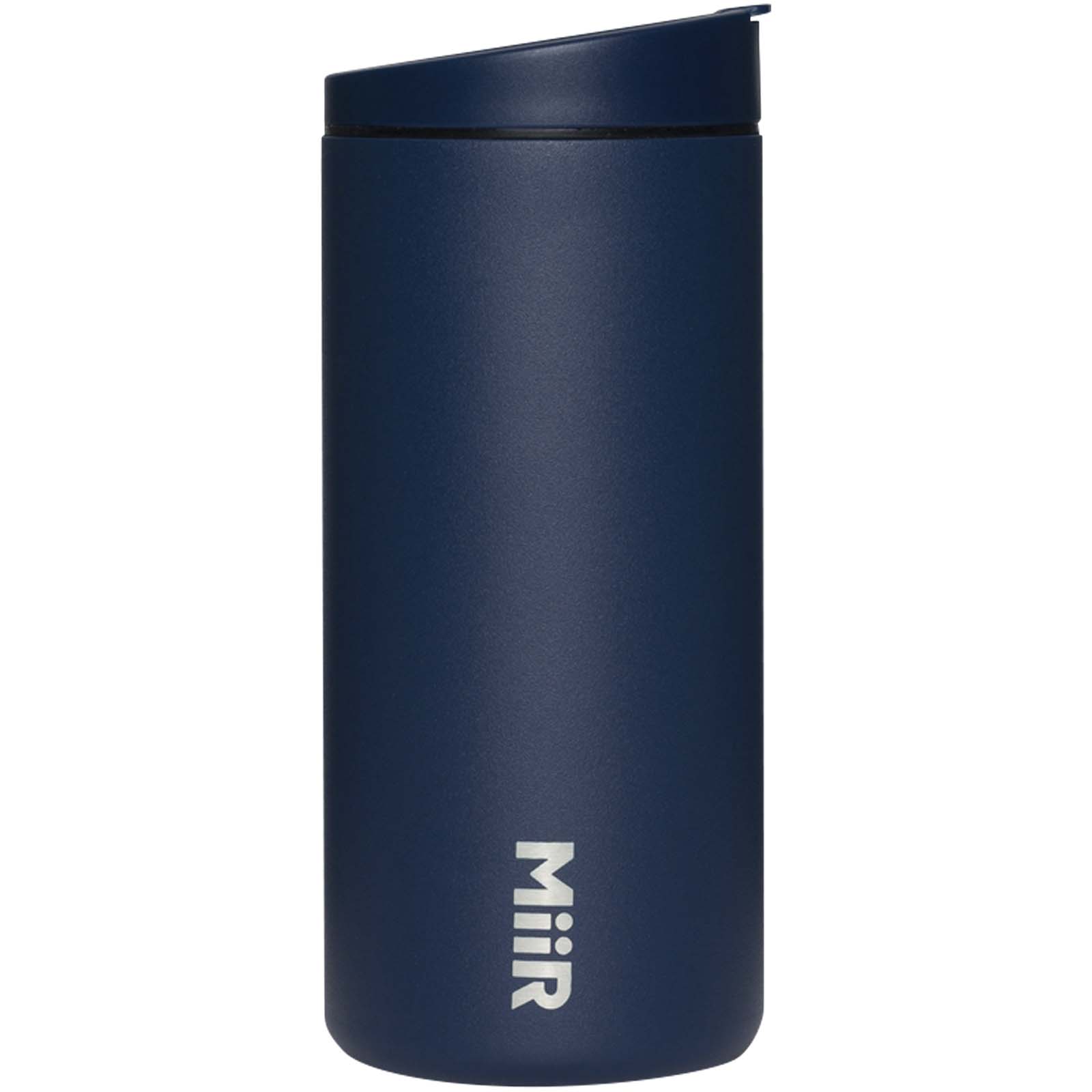 MiiR Flip Traveler butelka na wodę o pojemności 354 ml P181586C granatowy MiiR Flip Traveler butelka na wodę o pojemności 354 ml P181586C granatowy