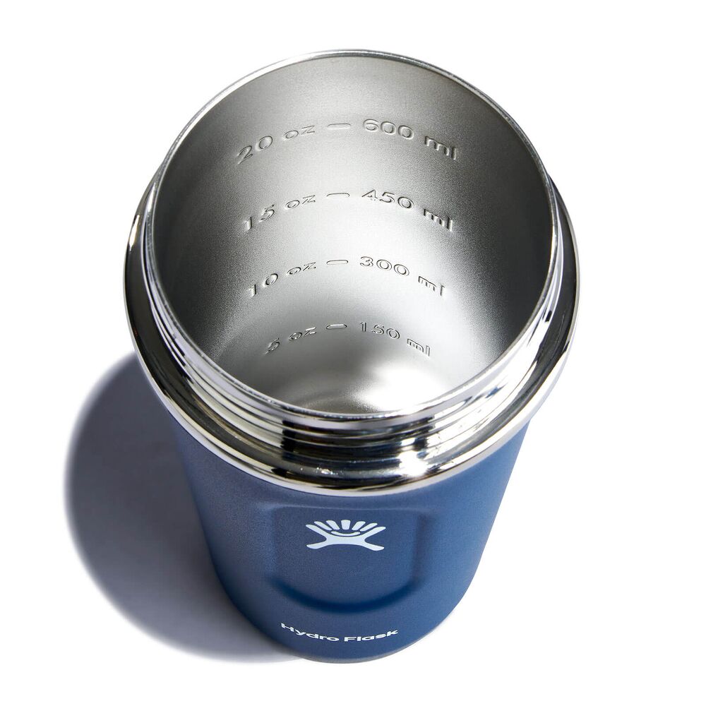 710 ML INSULATED SHAKER BOTTLE CAPRI BLUE P181840P 4 710 ML INSULATED SHAKER BOTTLE CAPRI BLUE P181840P