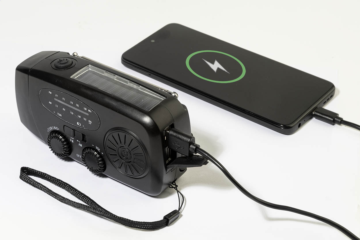 Wielofunkcyjne radio awaryjne Beacon P180481D