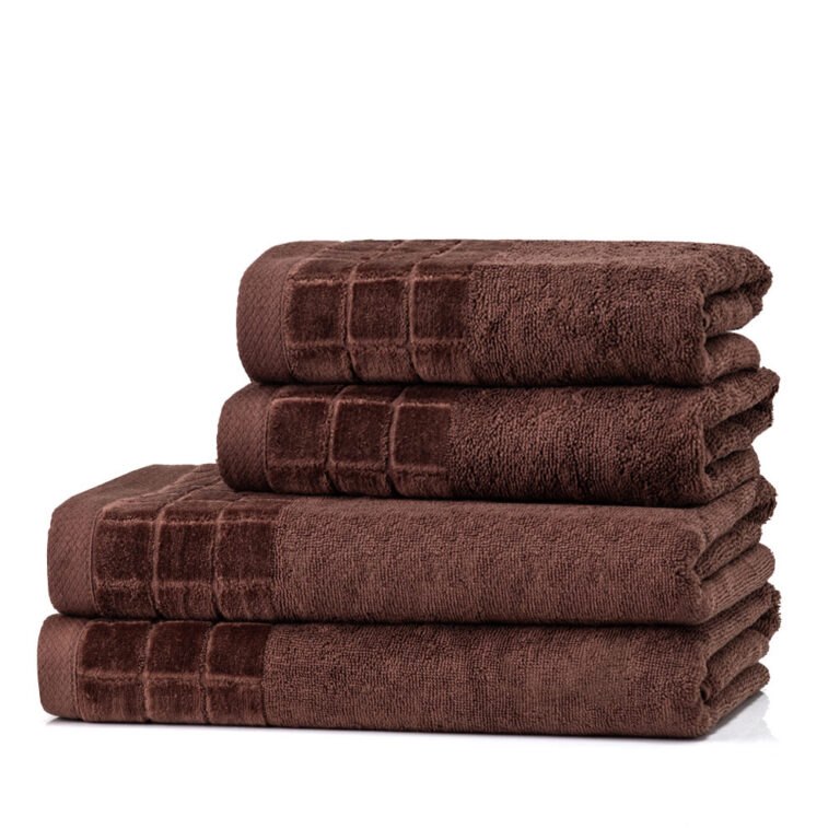 moo larisa P182686H chocolate